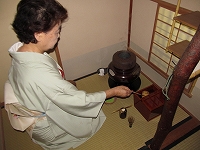 ���F�@���߂̒���